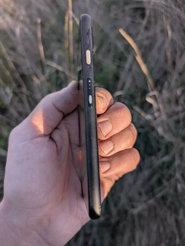 pixel 4 6 64gb в хорошем состоянии — фото 2