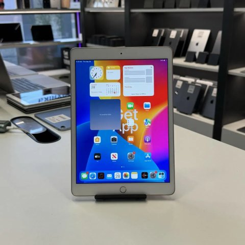 Планшет iPad 8 10.2” 32GB Wi-Fi • ГАРАНТІЯ • СТАН 9.8/10 104836