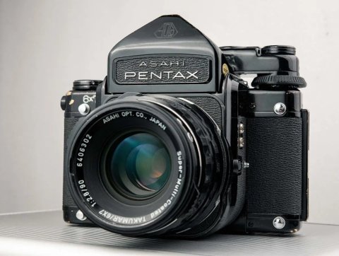Плівкова камера Pentax 67 6x7 MLU, обʼєктив 90mm 2.8 LS