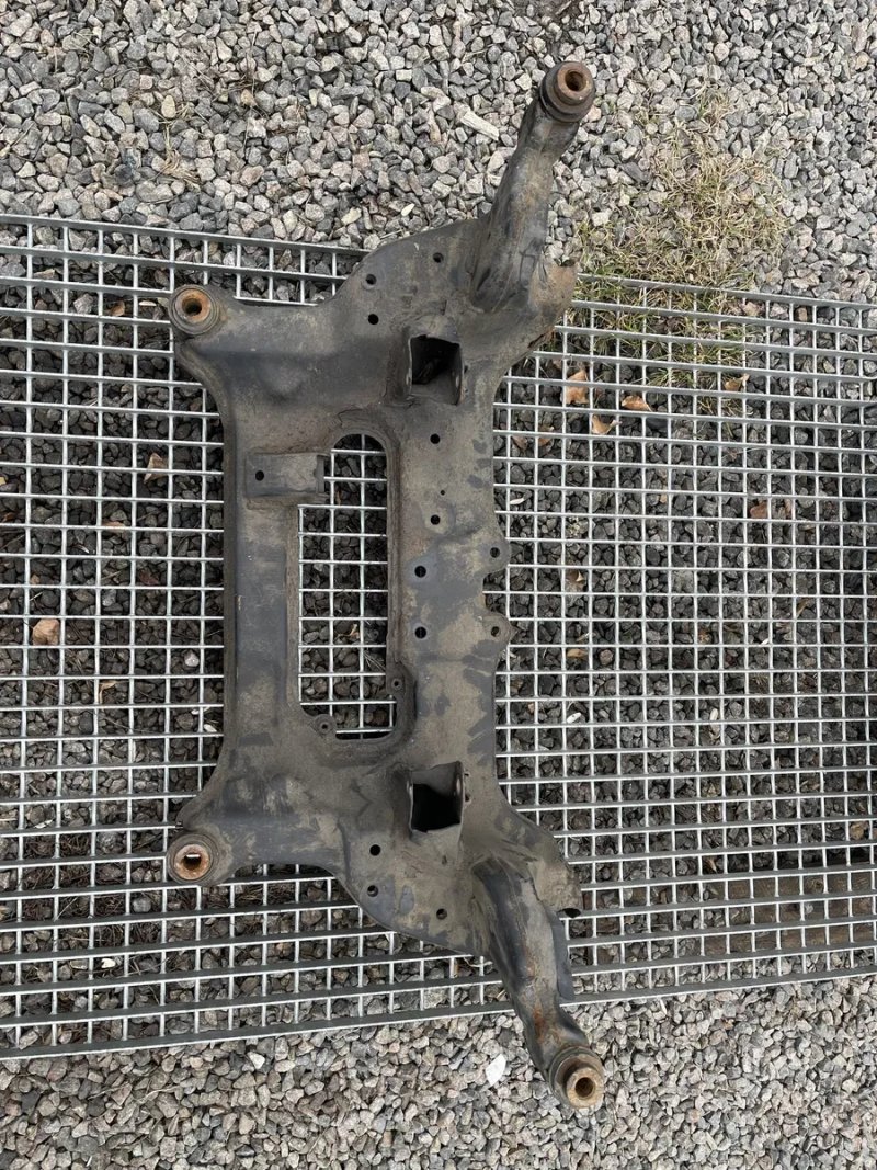 Подрамник , Балка Nissan X-Trail Т30 ,год 2001-2007 , цена от 170 $ — фото 3
