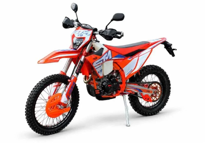 Потужний Ендуро Мотоцикл STM (STN) V9 Enduro в мотосалоні Артмото — фото 3