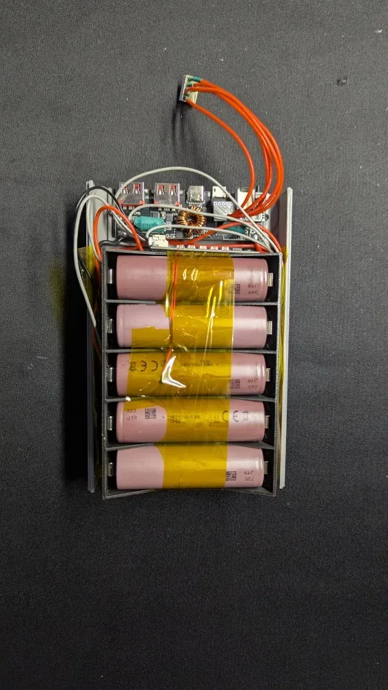 повербанк на 50000 mAh на елементах 21700, Активний балансир — фото 2