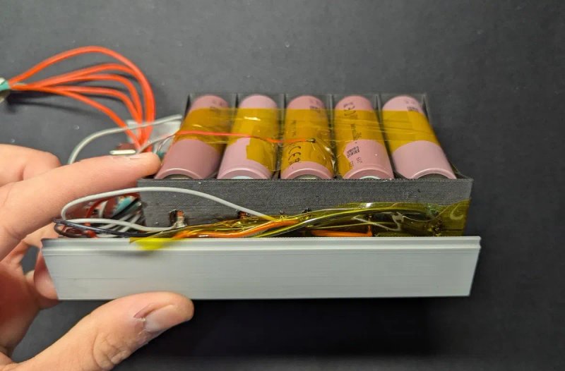 повербанк на 50000 mAh на елементах 21700, Активний балансир — фото 7