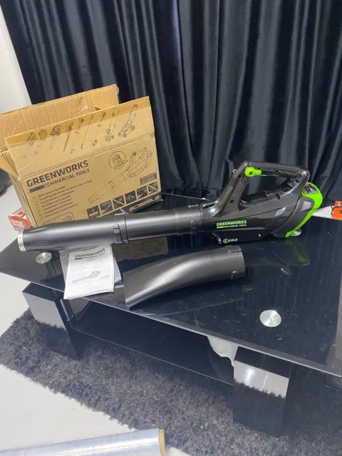 Повітродув вітродув з Німеччини Greenworks GC82BLB
