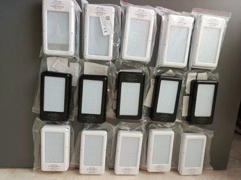 Power Bank с большим фонарем