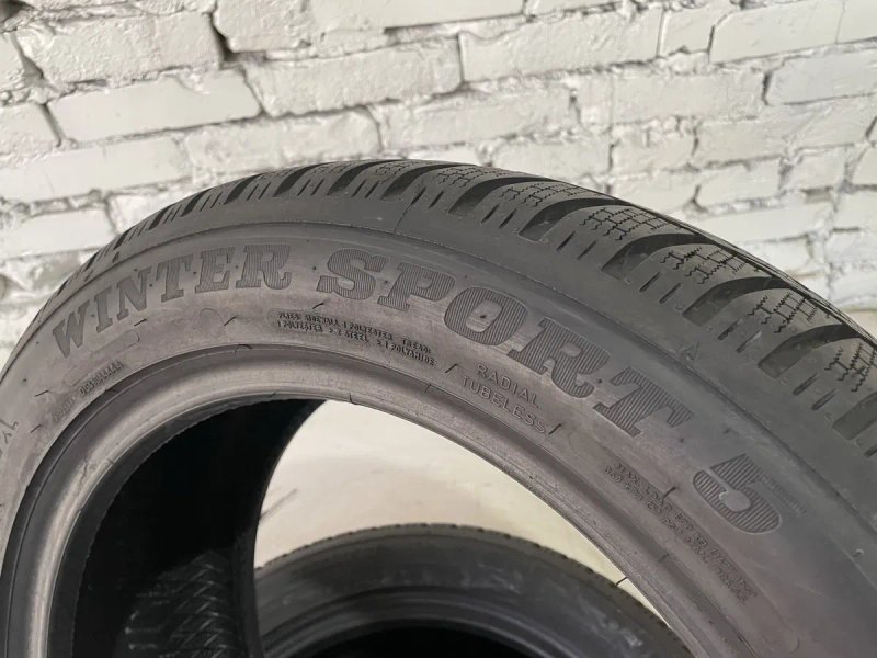 Практично нові зимові шини DUNLOP 225/50 R17 резина Р17 — фото 6