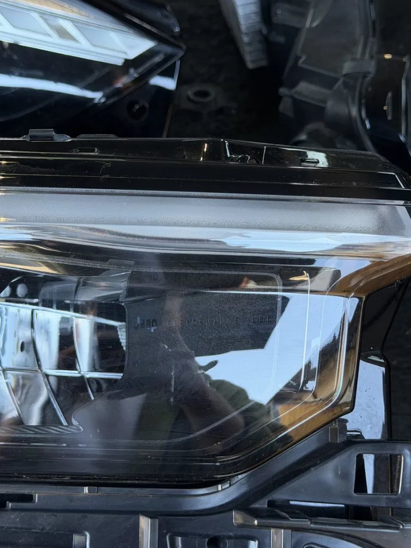 Права фара Jeep Grand Cherokee 2021-2024 Base — фото 2