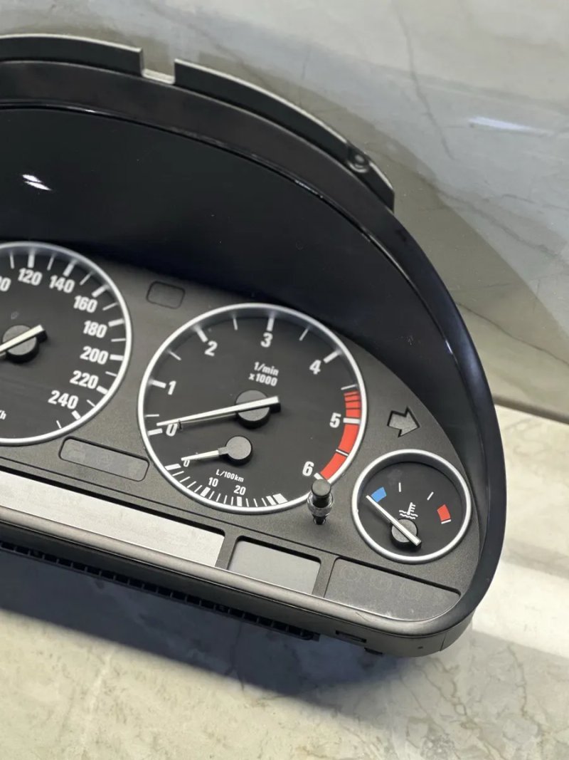 Приборка BMW E39 Дизель Рестайлінг З хромованими кольцами М47 М57 Приборна панель приладів БМВ — фото 2