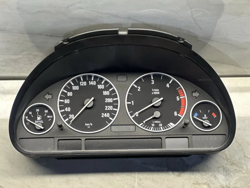 Приборка BMW E39 Дизель Рестайлінг З хромованими кольцами М47 М57 Приборна панель приладів БМВ — фото 4