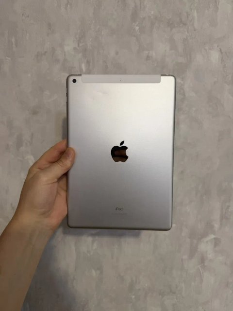Продам Apple iPad 9 на 64 GB, версія LTE + Wi-Fi.