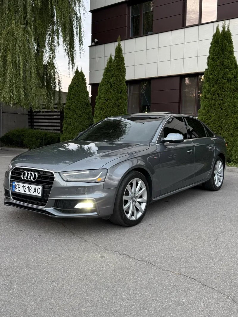 Продам Audi A4 2014 год S-line — фото 7