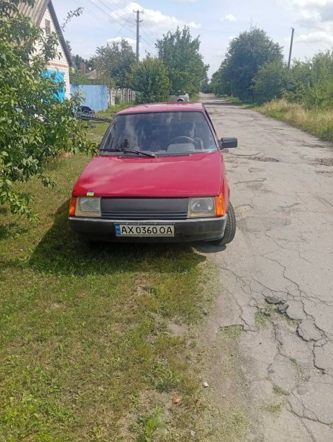 Продам автомобіль .