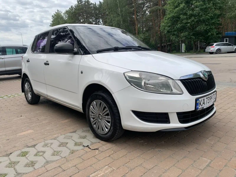 Продам автомобіль Шкода Фабія Skoda Fabia 1.4 — фото 6