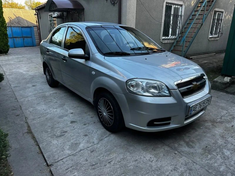 Продам Chevrolet Aveo — фото 3