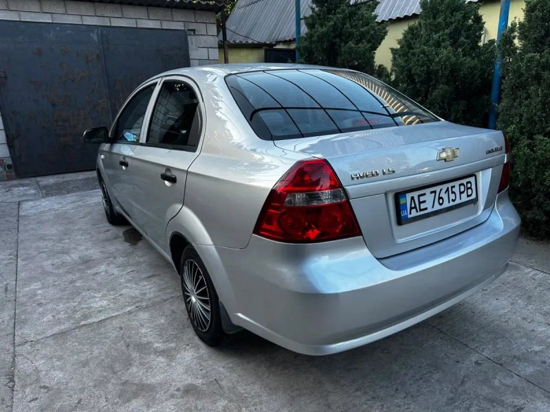 Продам Chevrolet Aveo — фото 8