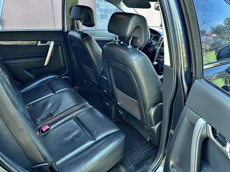 Продам Chevrolet Captiva, обмен — фото 8