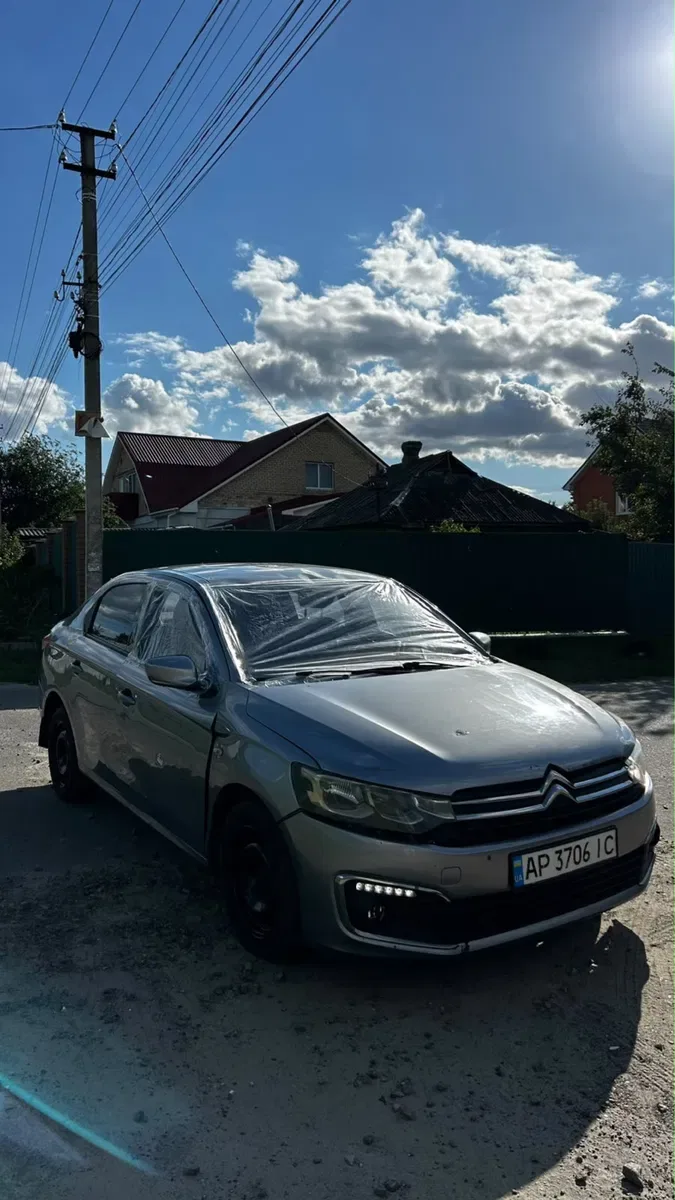 Продам Citroen C-Elysse 2018 рік, 1.6 Дизель після обстрілу! — фото 2