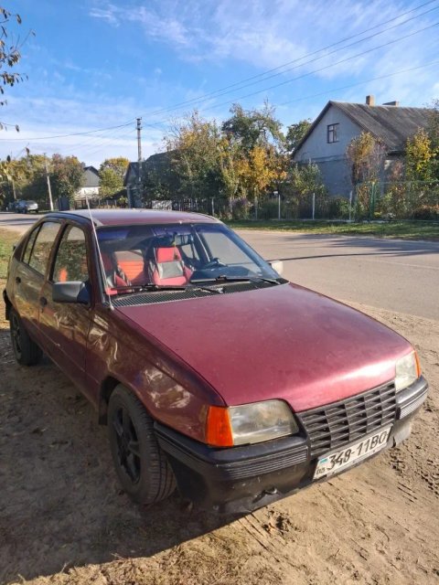 Продам  дизельний опель кадєт
