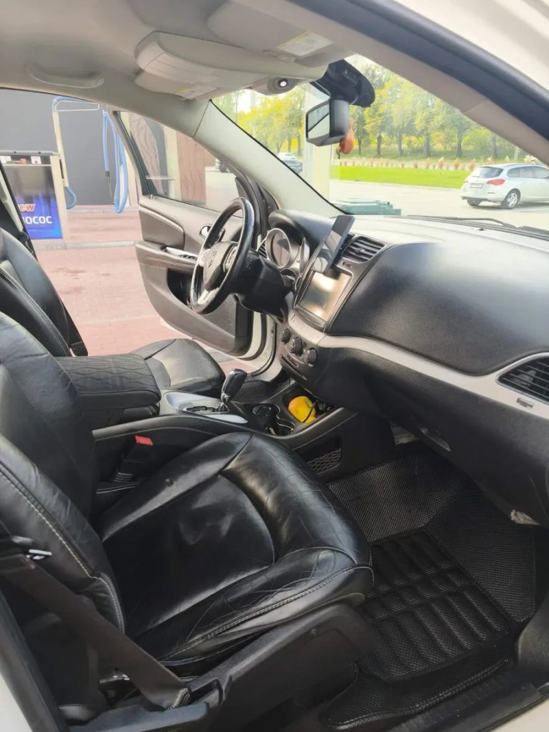 Продам Dodge Journey — фото 4