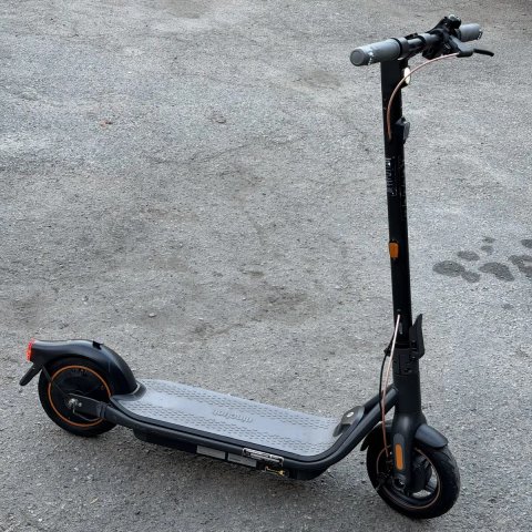 Продам електросамокат ninebot з потужной батарейкой