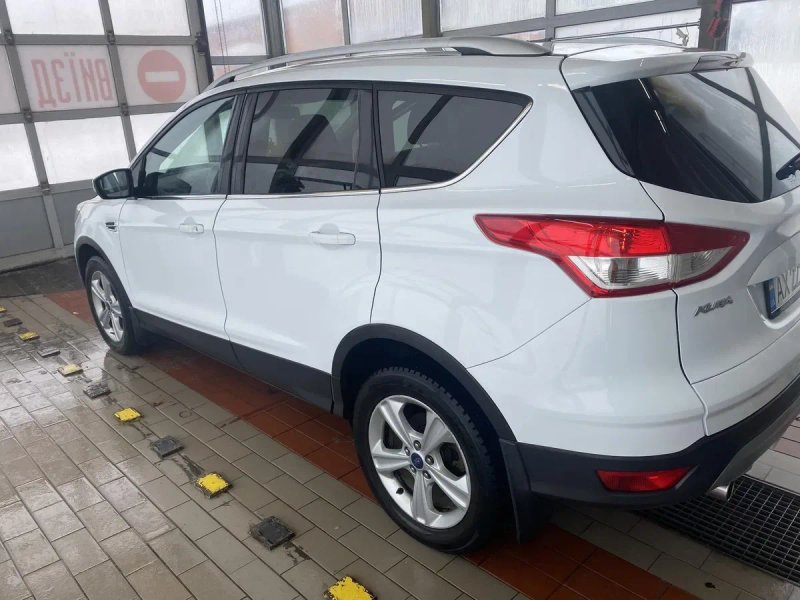 Продам Ford Kuga — фото 4