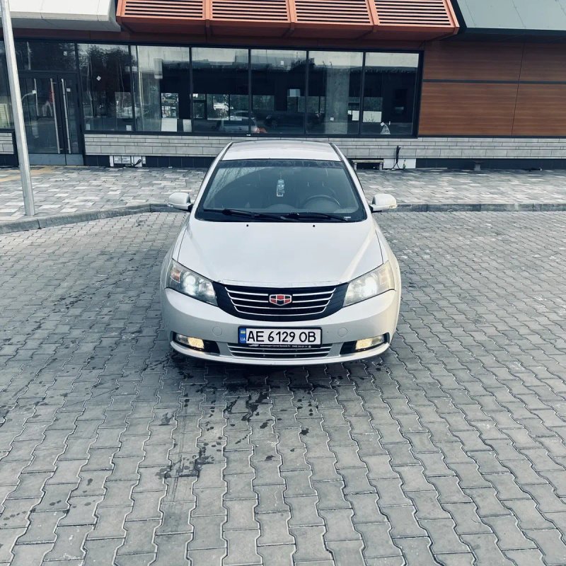 Продам Geely Emgrand — фото 2