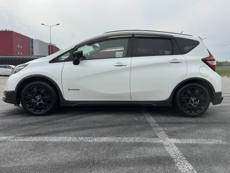 Продам гібрид Nissan Not 1.2 e-Power  2019 рік — фото 5