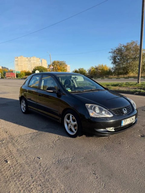 Продам Honda Civic 1.7 дизель на механіці.