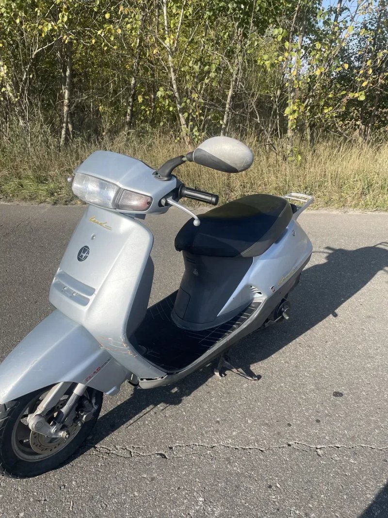 Продам honda lead,на документах — фото 3