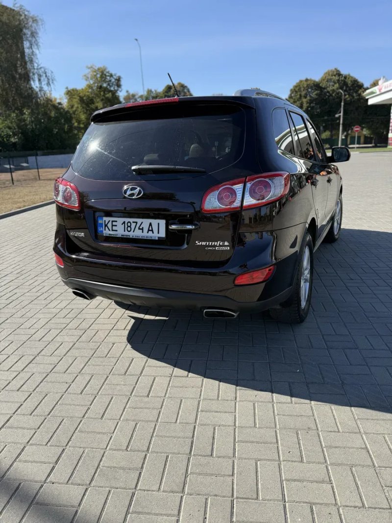 Продам Hyundai Santafe 2.2 d 4WD — фото 5