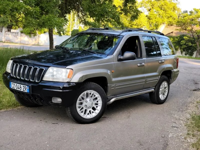 Продам Jeep Grand Cherokee .Дизель . На Автомате. — фото 3