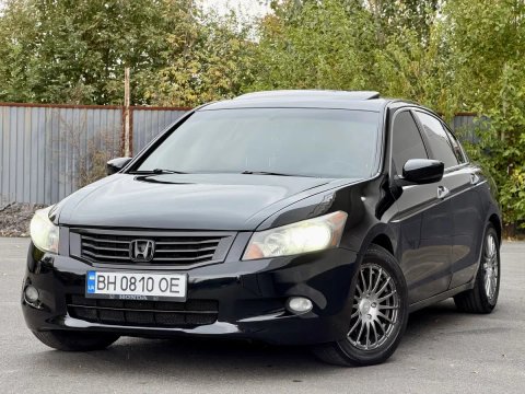 Продам Хонду Акорд 2008 год