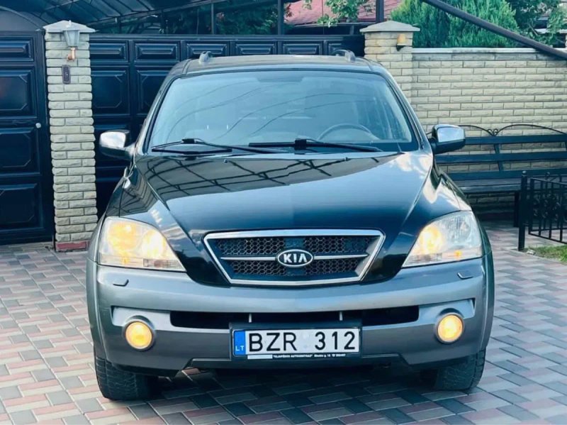 Продам Kia Sorrento 2.5 турбодизель в идеальном состоянии — фото 3