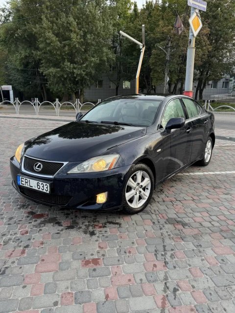 Продам Лексус is 220