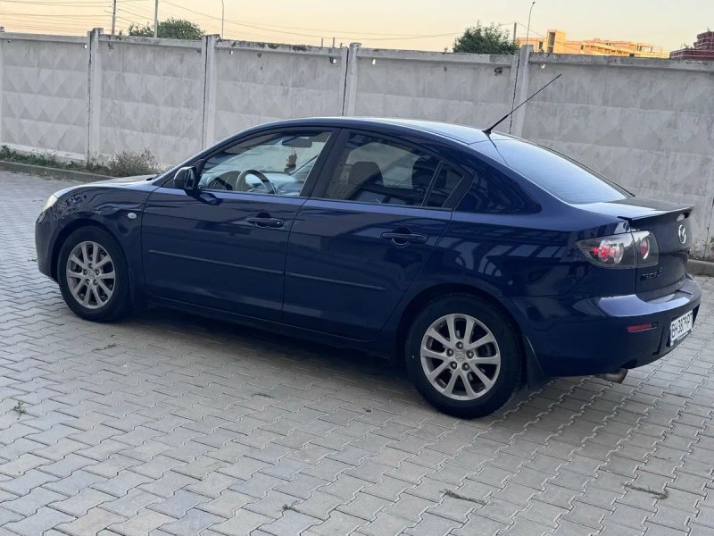 Продам Mazda 3 2008 год Автомат — фото 6