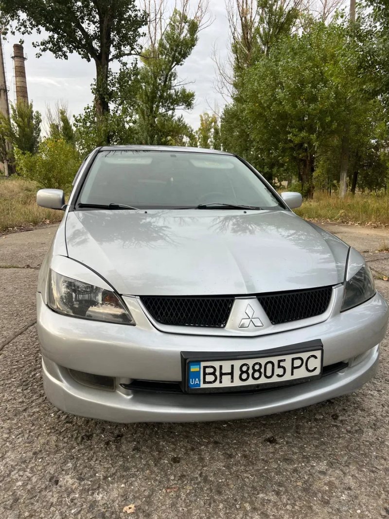 Продам Mitsubishi Lancer 2.0 спорт — фото 5