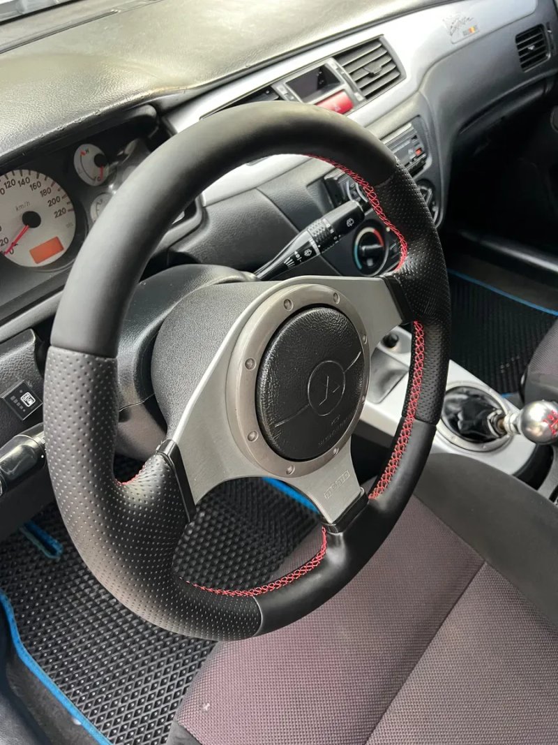 Продам Mitsubishi Lancer 2.0 спорт — фото 6