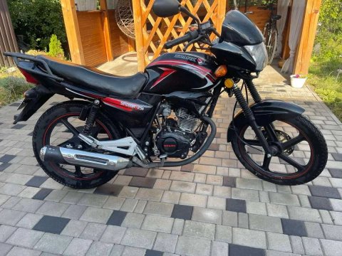 Продам мотоцикл спарк 200 р25