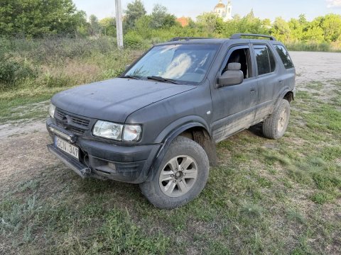 Продам Opel Frontera b