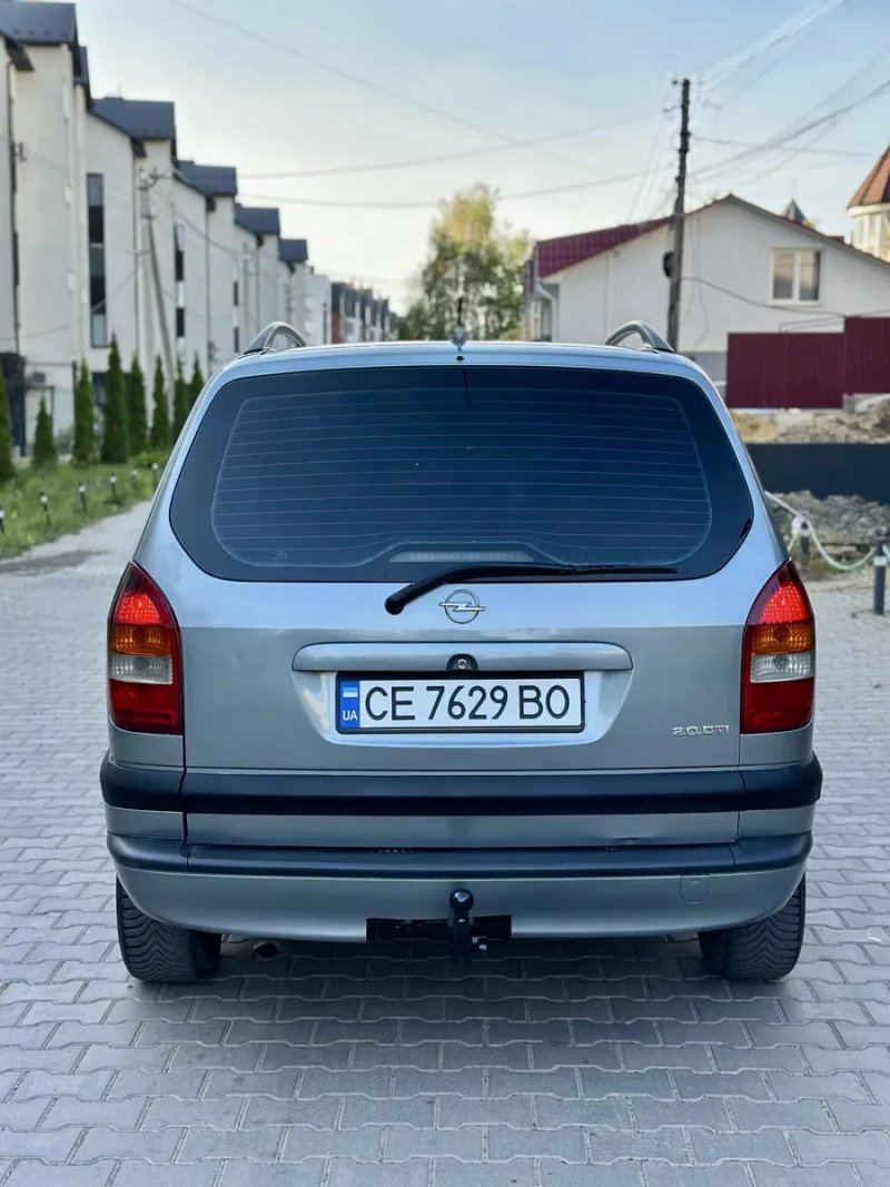 Продам OpeL Zafira 2003 рік,2.0 Дизель,7 місць. — фото 6