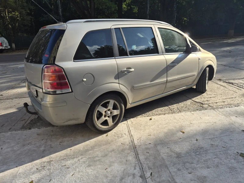 Продам Опель Зафіра Б 1.9 дизель автомат.  Opel Zafira B — фото 3
