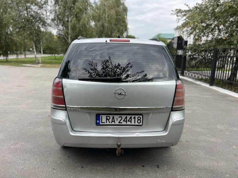 Продам Opel Zefira 1,9 дизель — фото 6