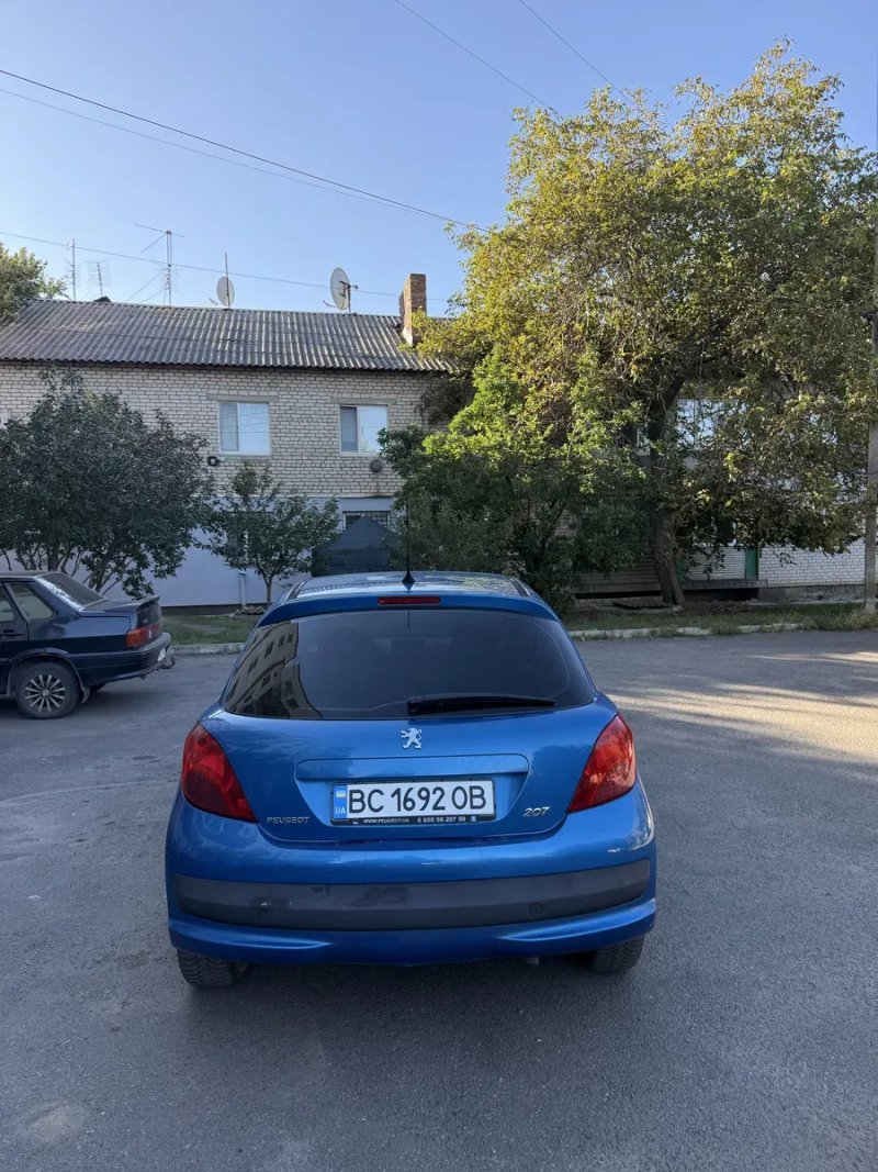 Продам Пежо хорошое — фото 5
