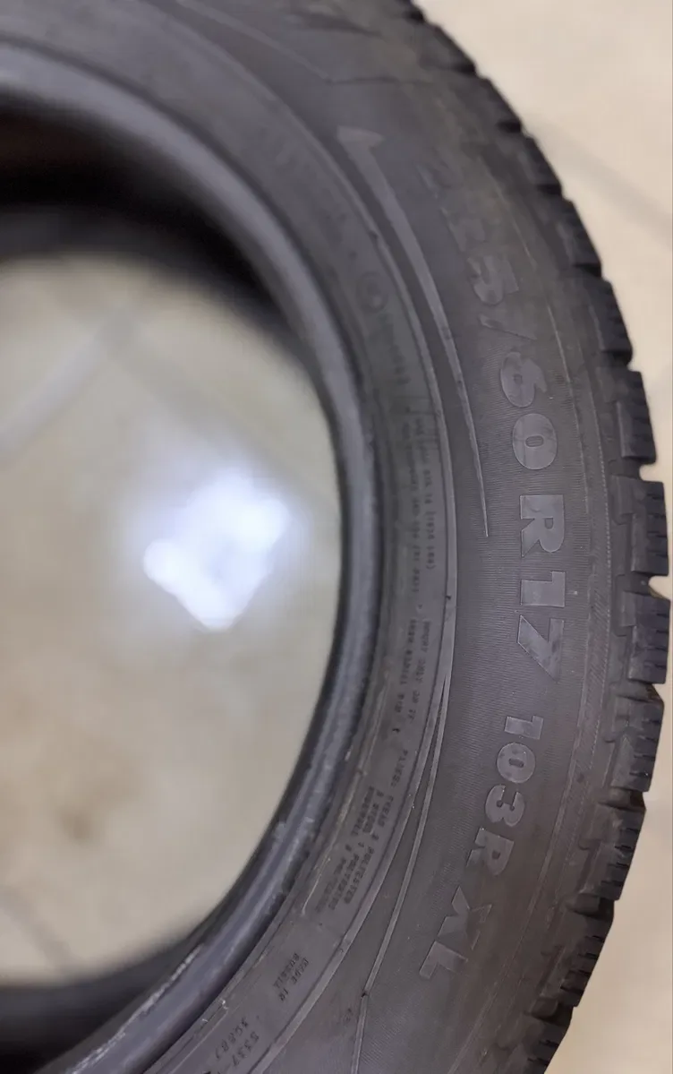 Продам покрышки Nokian в размере 225.60.R17 (2021) зима — фото 7