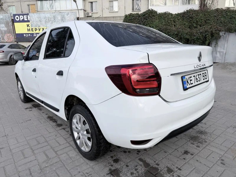 Продам Renault Logan 1.5 дизель — фото 7