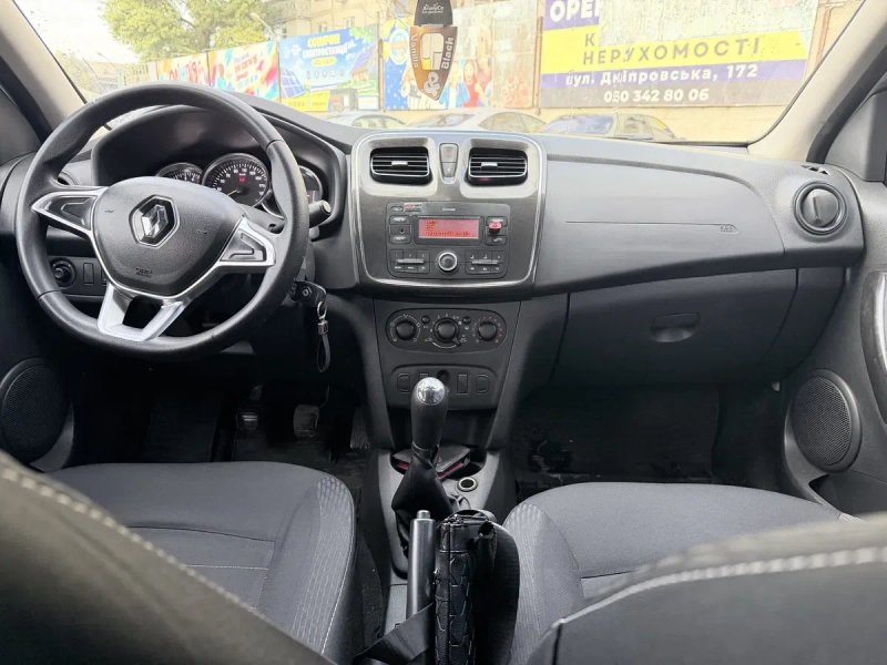 Продам Renault Logan 1.5 дизель — фото 8
