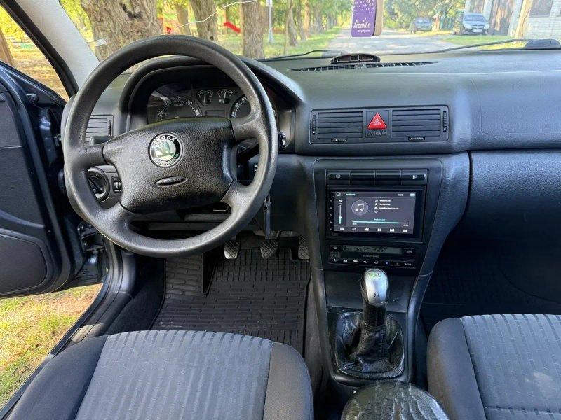 Продам Skoda Octavia Tour 2003 | 2.0 Газ/Бензин | Надійне авто — фото 2