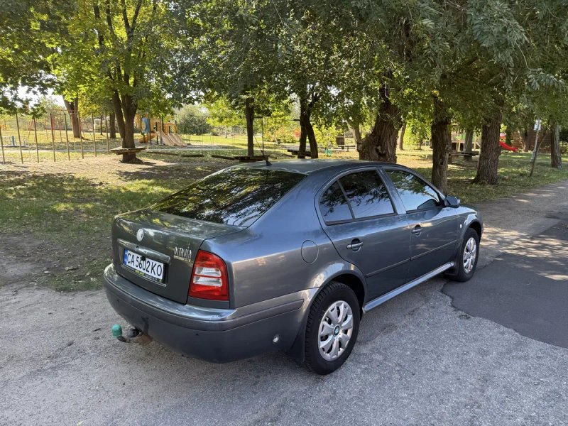 Продам Skoda Octavia Tour 2003 | 2.0 Газ/Бензин | Надійне авто — фото 3