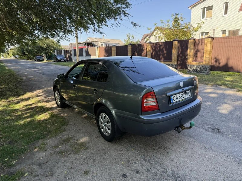 Продам Skoda Octavia Tour 2003 | 2.0 Газ/Бензин | Надійне авто — фото 4