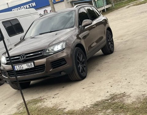 Продам таурег 2014 року 3.0 тді в гарному стані